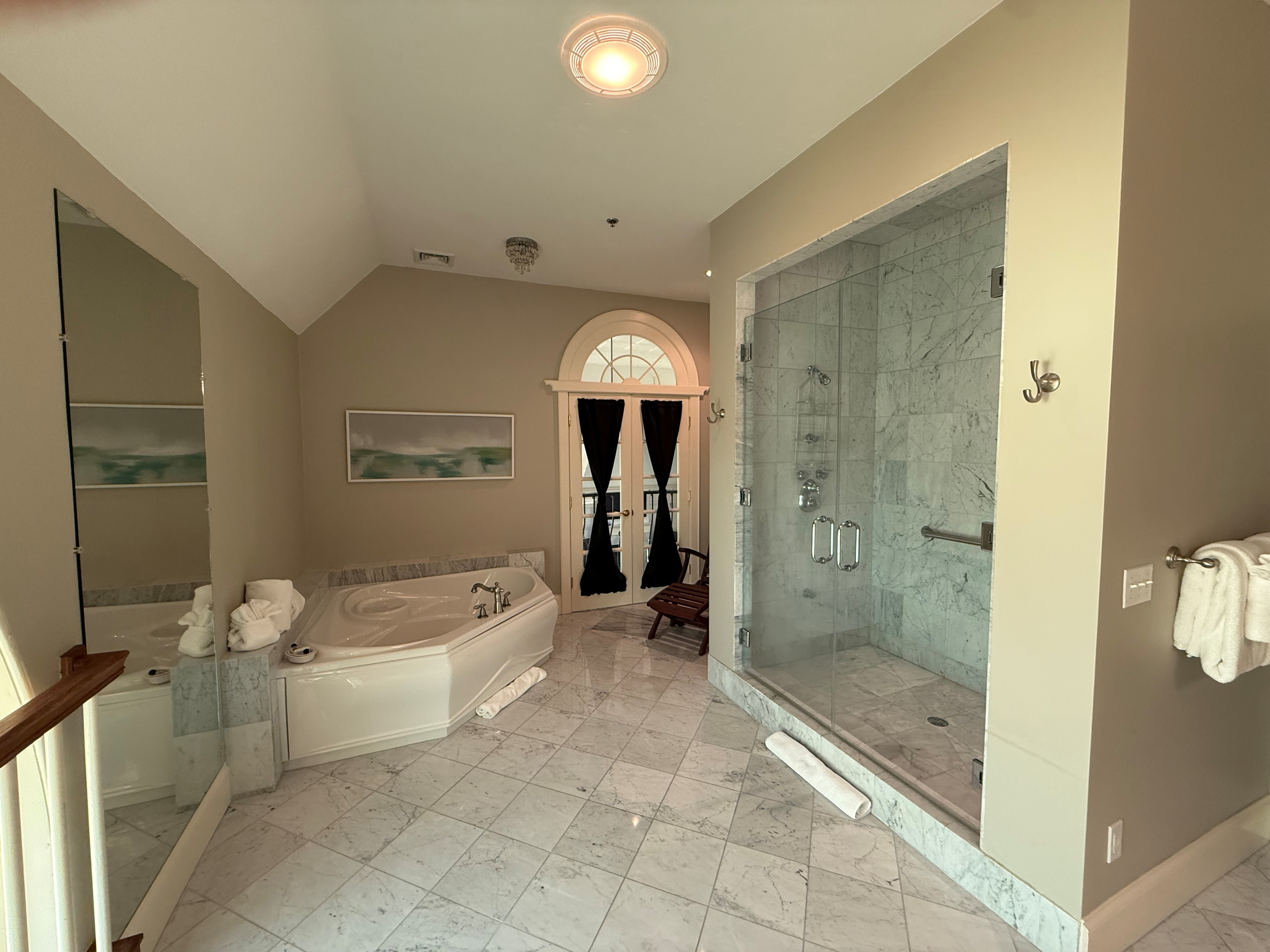 Barbi Bathroom Shower